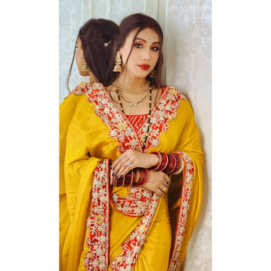 G-Intricate Gold Zari Motifs and Embroidered Lace Border