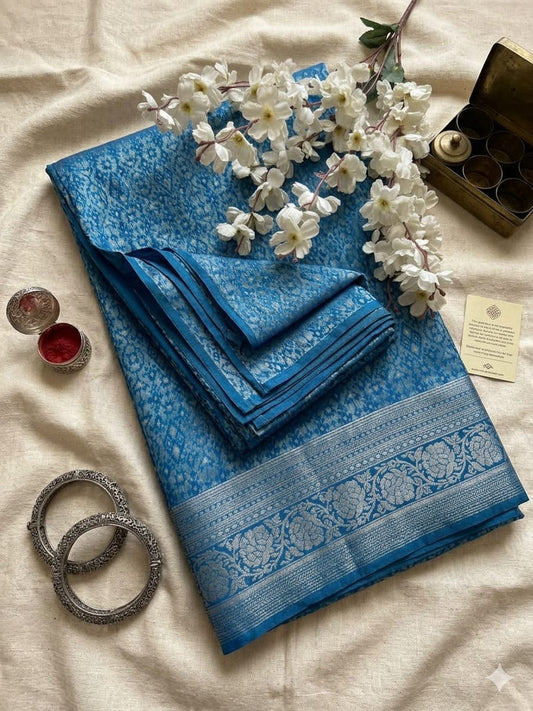 Classic kanjivaram Silk Saree with Antique Zari Work
