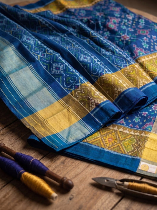 Pure Silk Handwoven Patola Saree with Traditional Ikkat Weaving – Shantabaa Saree Exclusive