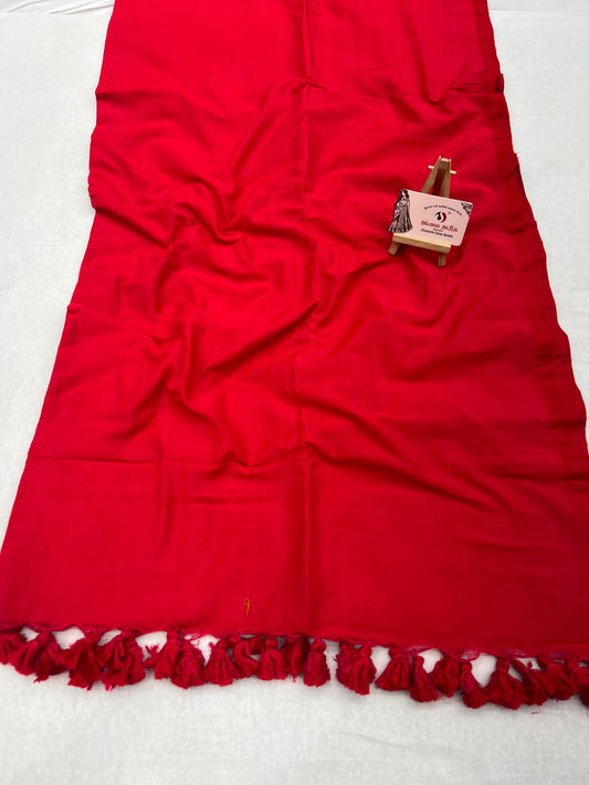 Elegant Handloom Cotton Saree with Tassel Detail